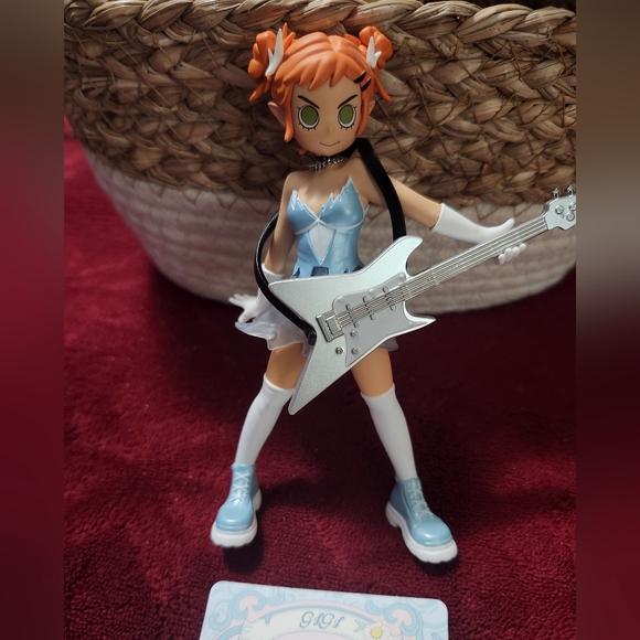 POP MART | Toys | Pop Mart Peach Riot Punk Fairy Figure In Gigi Ice ...